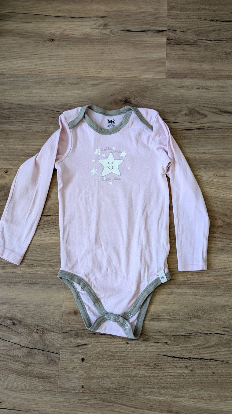 Kleiderpakete & -sets: Kinderkleider 5 Stk. Body und Strampler – Gebraucht aus Bäretswil von Ober-Land