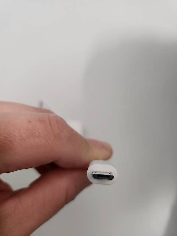 Caricabatterie: Powerbank/ externes Ladegerät – Usato da Zürich venduto da Rose_Marie 1