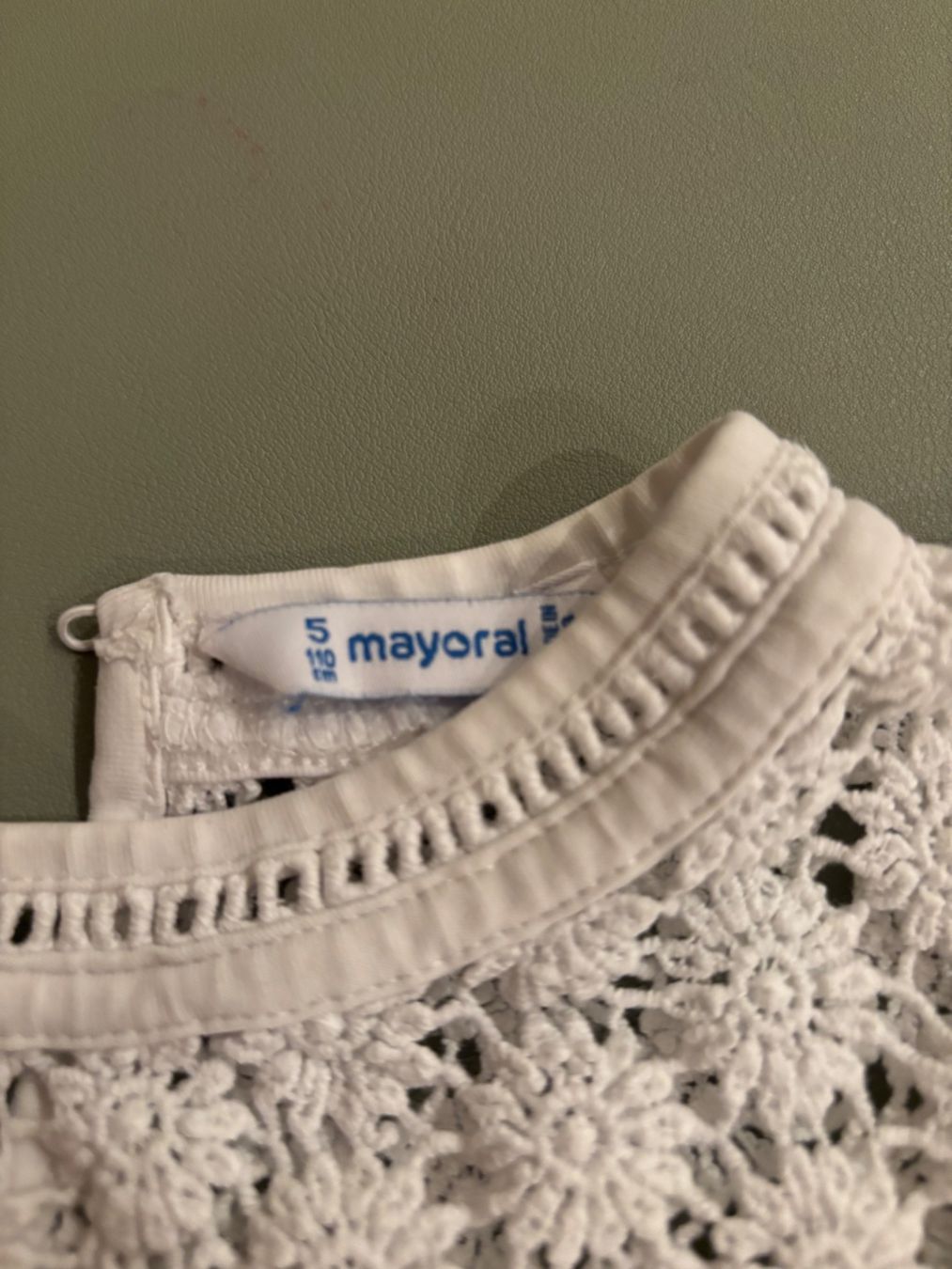 Mayoral Camicette, T-shirt & Top: Mayoral Spitzen T Shirt Mädchen 110 – Usato da Zollikon venduto da d_grabher 1