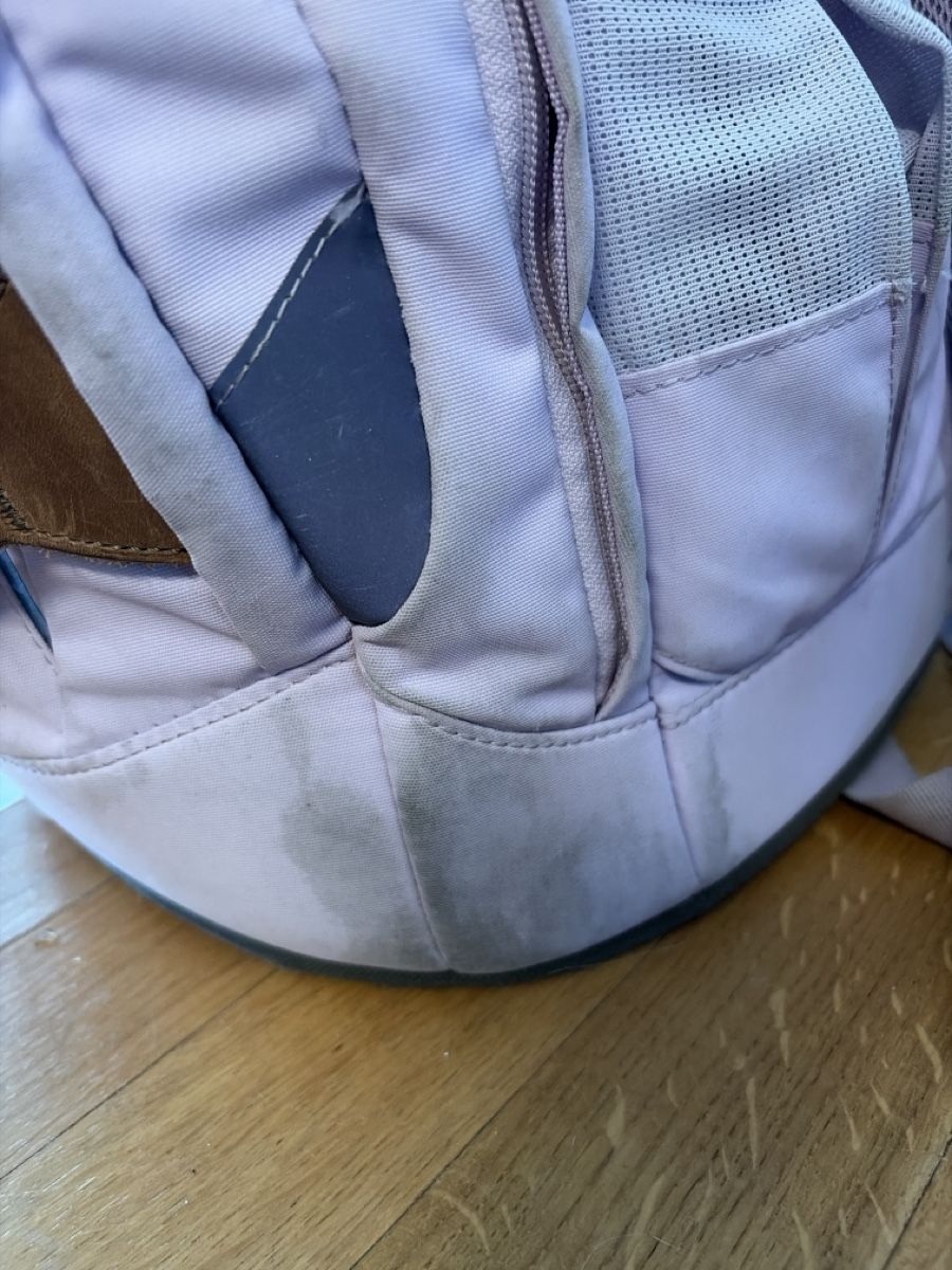 Borse & Zaini: Satch Rucksack Lila mit Zubehör – Usato da Fehraltorf venduto da stfan 7