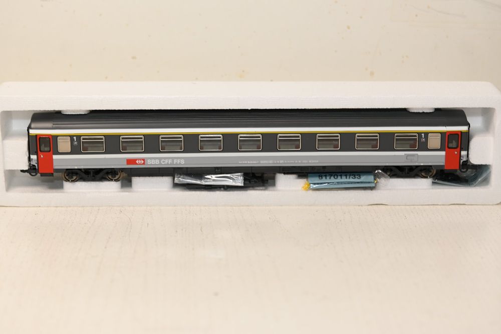 Voiture Corail Eurofima Roco – Classe 1 – Miniature Train HO – Occasion