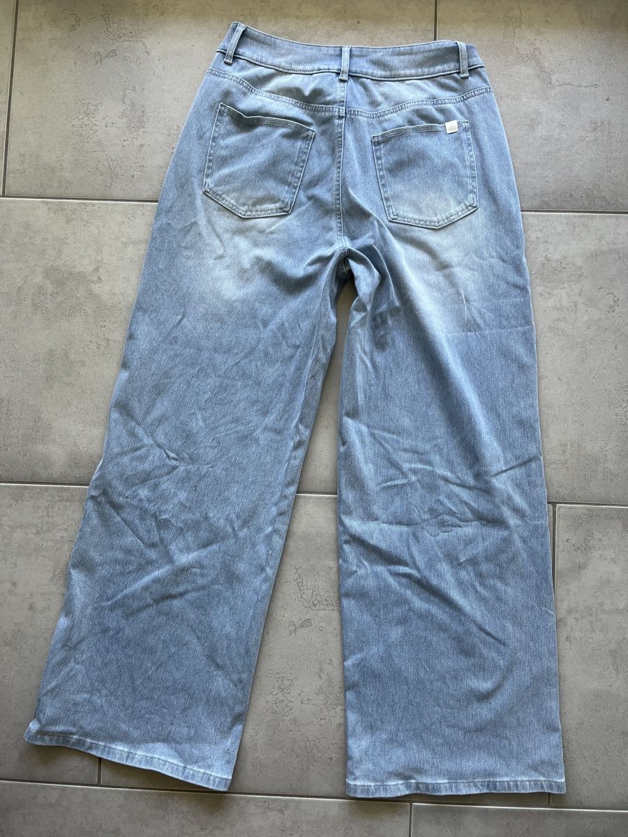 Halara Jeans: Jeans Halara Gr. M – Nuovo (secondo la descrizione) da Thun venduto da Dak5 1