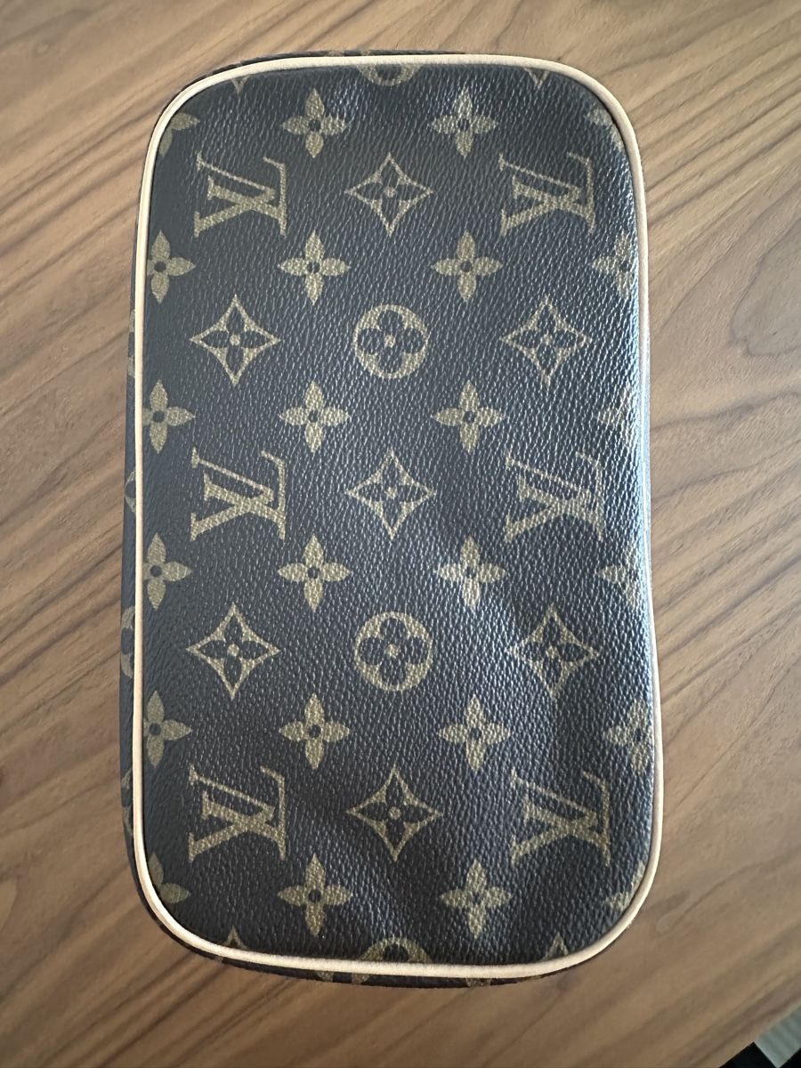 Louis Vuitton Custodie per cosmetici: Louis Vuitton Nice BB Kosmetiktasche – Usato da Abtwil SG venduto da csi9 3