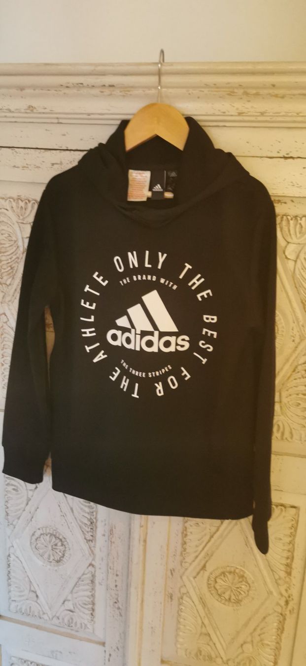 Adidas Pullover & Sweatshirts: Pull adidas – Gebraucht aus Genève von rescateCH