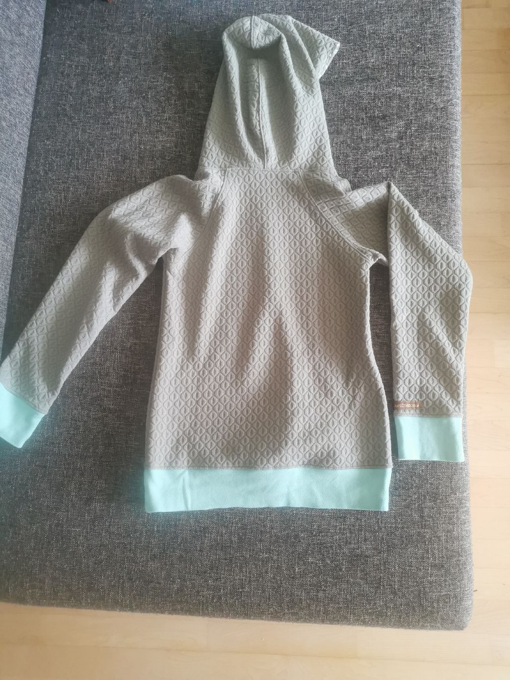 Maglioni & Felpe: Pullover Damen – Usato da Jona venduto da HelenSch 1