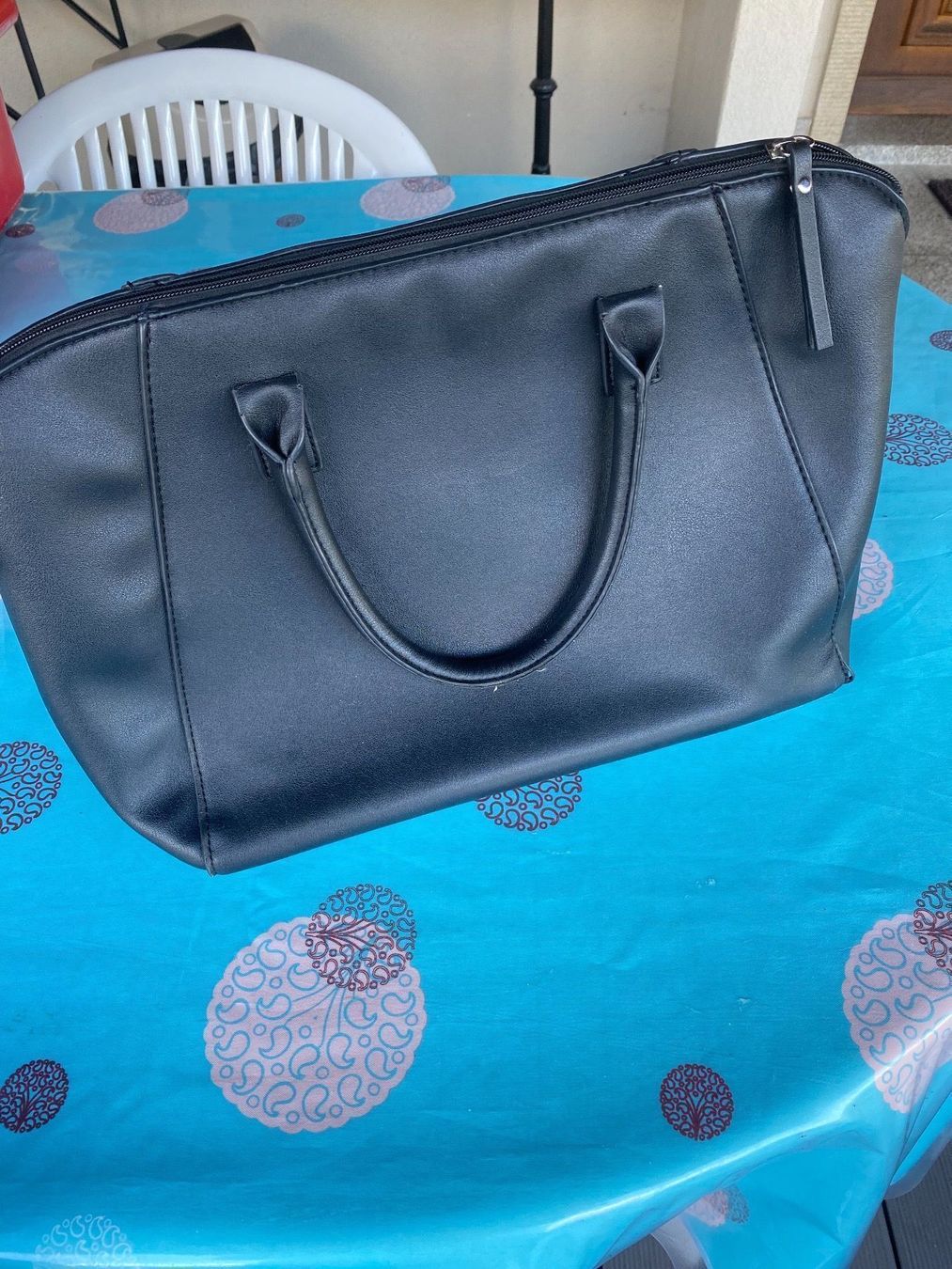 Borse da donna: Sac à main noir – Nuovo (secondo la descrizione) da Porrentruy venduto da fee_24 1