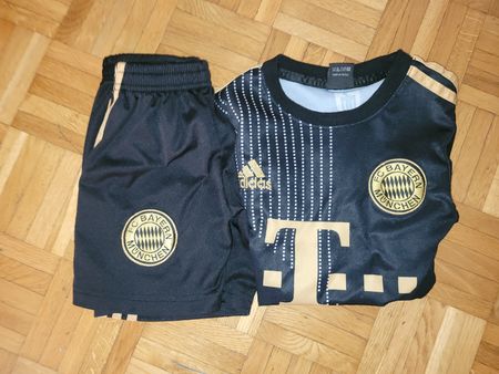 FC Bayern München Trikot Gr.116 - Top Zustand! Lewandowski