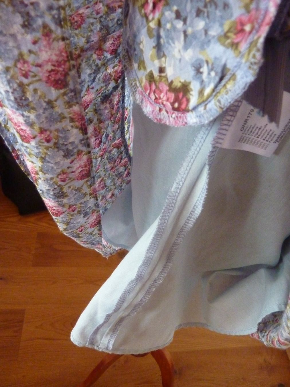 Nafnaf Kleider: leichtes Sommerkleid 34 Naf Naf – Gebraucht aus Waldstatt von Kananaskis1 8