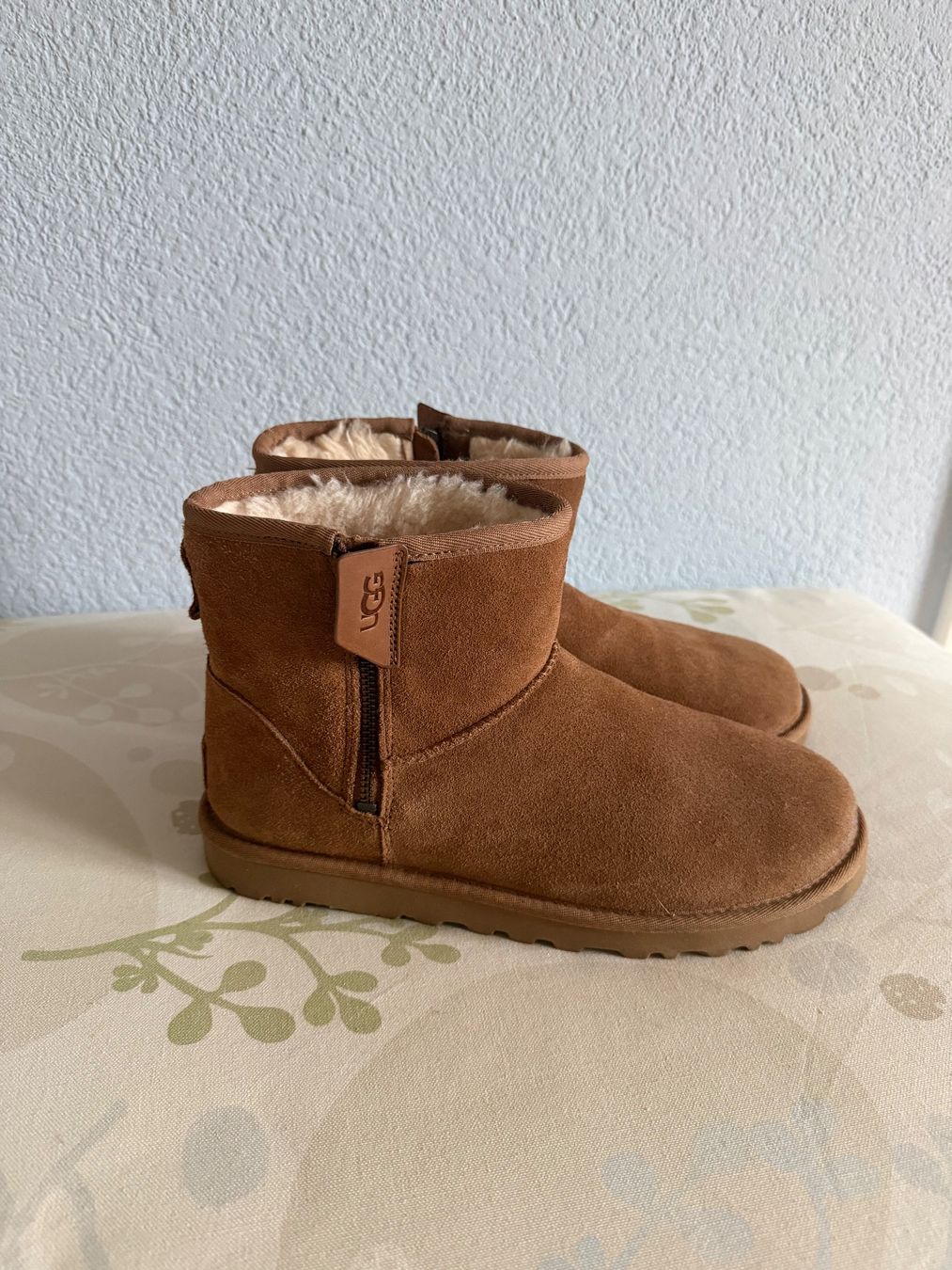 Ugg Scarpe da uomo: Uggs Farbe Chestnut Gr 41 – Usato da Lohn SH venduto da mathea 4