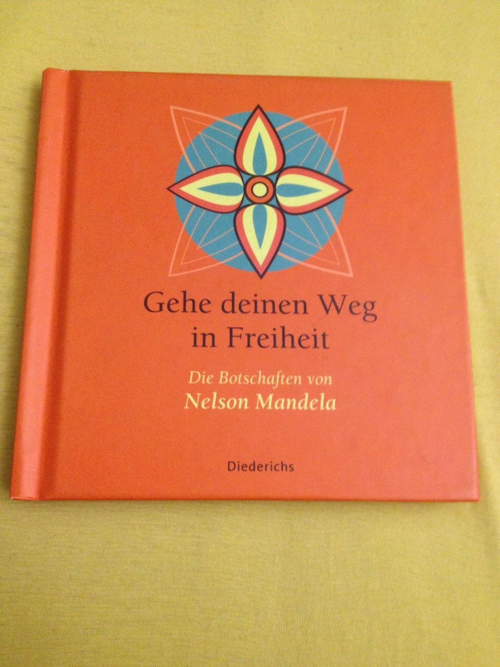 Libri: Buch "Gehe deinen Weg in Freiheit" – Nuovo (secondo la descrizione) da Siegershausen venduto da Bubsi83