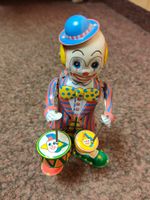 Blechspielzeug beweglich  Clown mit Tambourin