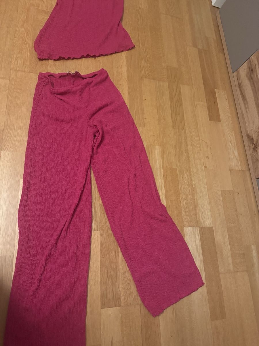 Zara Top: Verschiedene Zara oberteile – Nuovo (secondo la descrizione) da Wolfwil venduto da sch_bf9s 3
