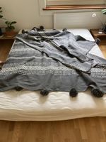 Marokkanische Wolldecke, grau/weiss, neu