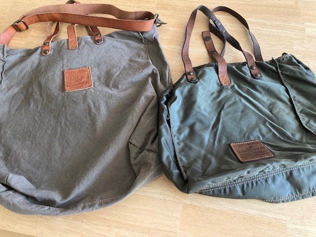 Campomaggi Borse da donna: 2 Stück Campomaggi Designer-Taschen – Usato da Affoltern am Albis venduto da rollotomasi 3