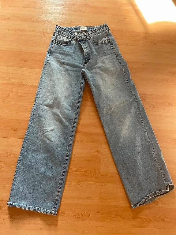 Jeans: High Waist Jeans Only – Gebraucht aus Lohn SH von Agrotech62