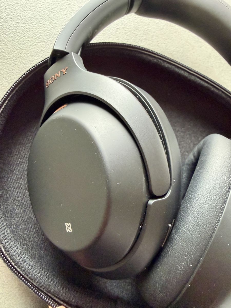 Sony Kopfhörer: Funk-Stereo-Headset mit Rauschunterdrückung WH-1000XM3 – Neu (gemäss Beschreibung) aus Winznau von redstone13 3