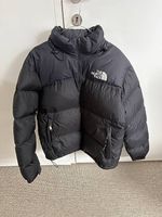 Neuwertige 700er North Face Daunenjacke, Gr. M