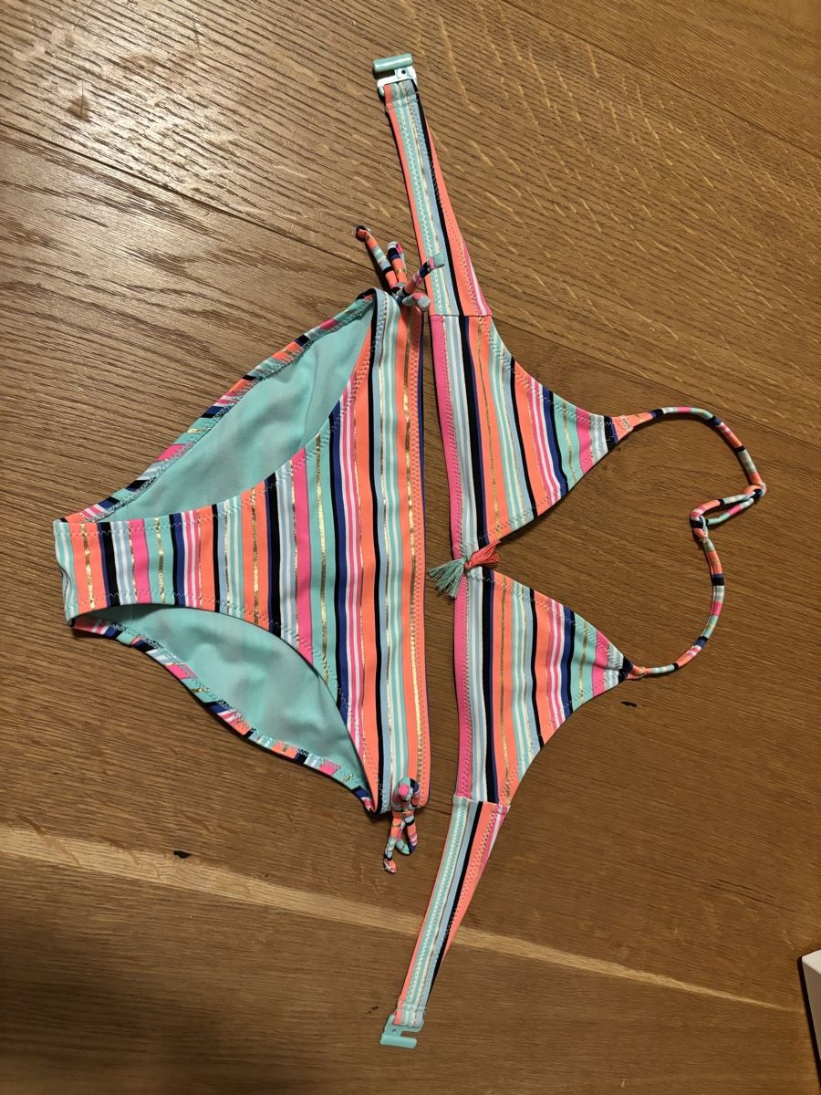 H&M Costumi da bagno & Bikini: Bikini Gr. 134/140 gestreift – Usato da Würenlos venduto da Ashley24