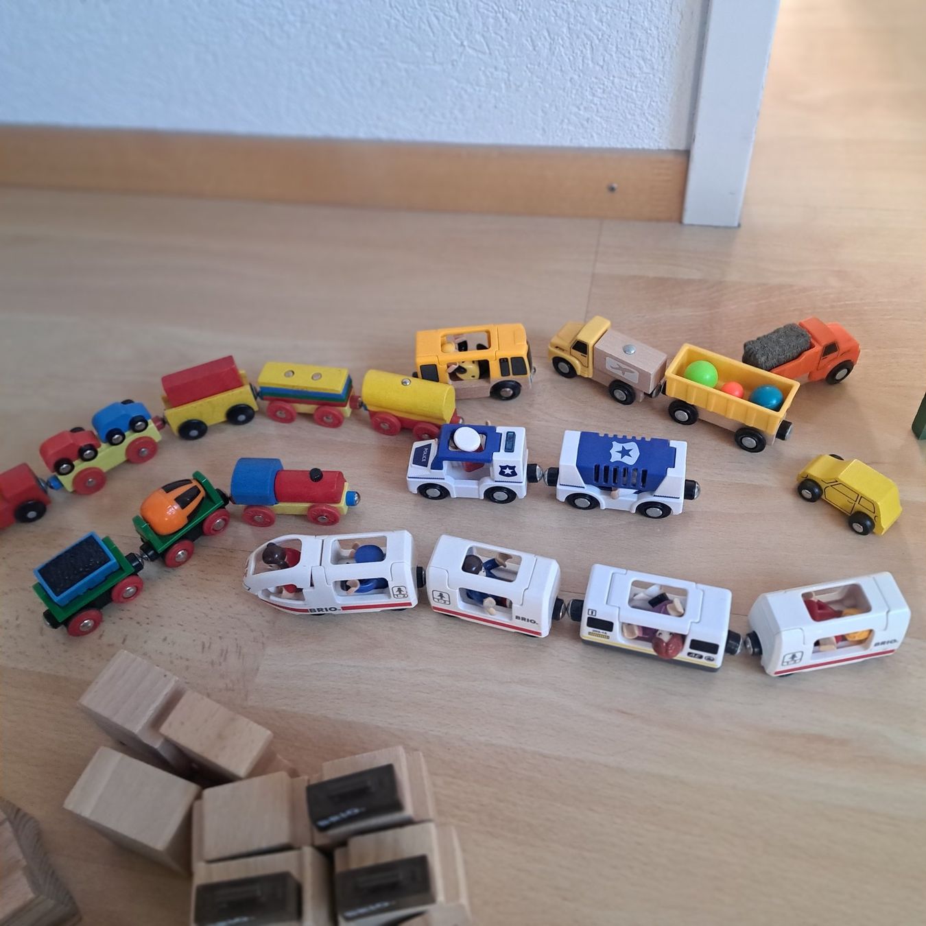Brio Giocattoli: Holzeisenbahn – Usato da Unterentfelden venduto da Miro-Lou 8