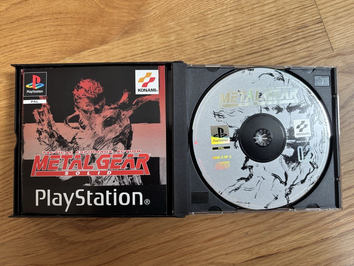 Jeux: PS (PAL) - Metal Gear Solid – D'occasion à Widen par mxpx_1981 2