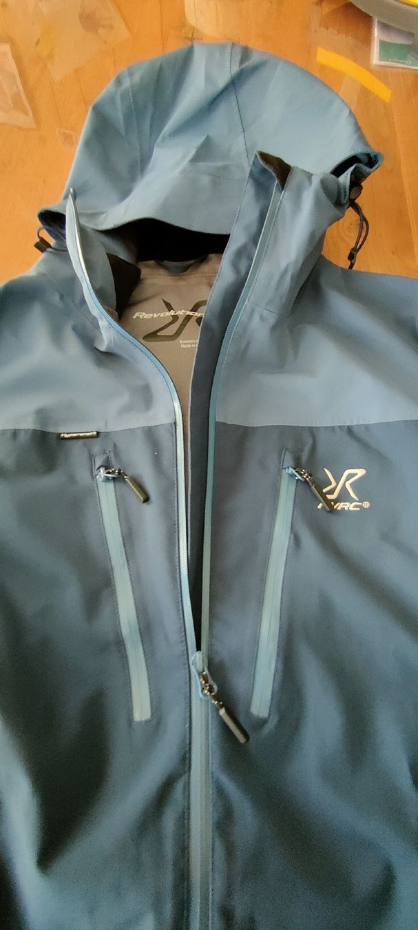 RevolutionRace Vestes: Regenjacke – Neuf (Voir description) à Madiswil par Rosmi78 3