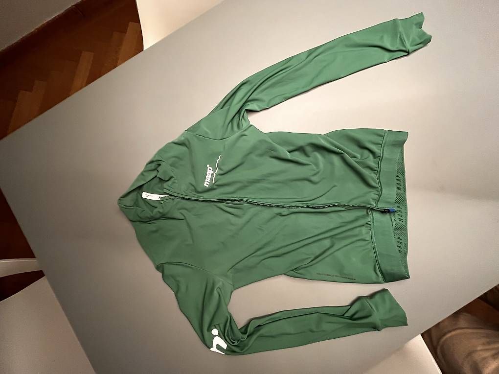 Maillots de corps & Pantalons: MAAP Training Thermal LS Jersey, Size L – D'occasion à Zürich par benutzername121314 1