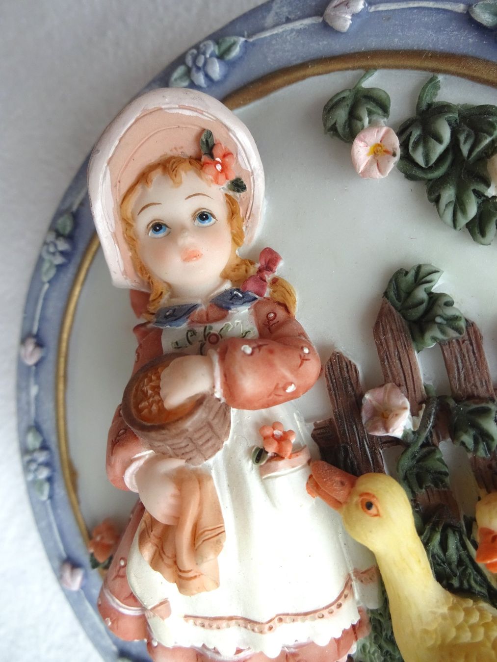 Statuette: Mädchen mit Futtertopf und Gänsen – Usato da St.Gallen venduto da Paddington11 3