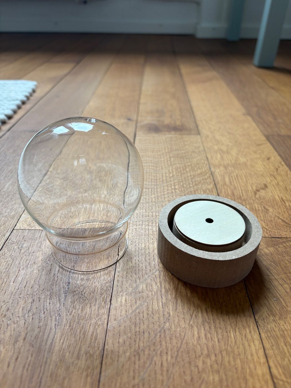 Tutte le decorazioni: Glas-Dekokugel mit Sockel – Nuovo (secondo la descrizione) da Zürich venduto da my_butterbrot 1