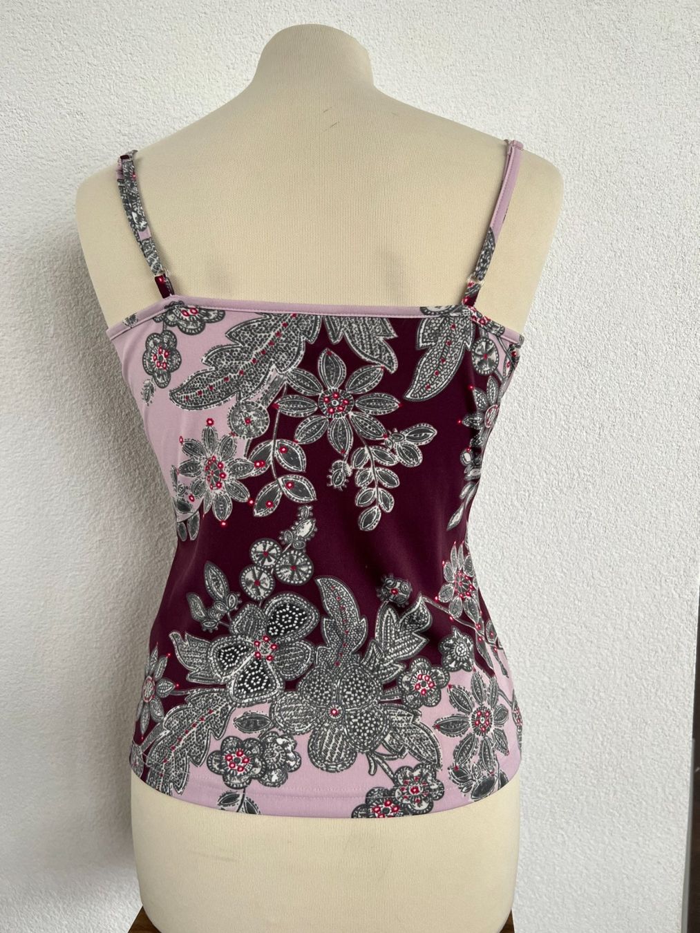 Lotti di vestiti: Bluse mit Top Nadia Nardi Gr. 38 – Nuovo (secondo la descrizione) da Füllinsdorf venduto da Sunnebliemli7 7