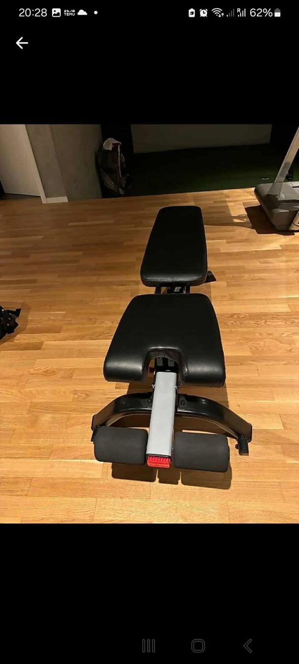 Bowflex Hometrainer: Hantelbank Bowflex Neuwertig  – Usato da Aarau venduto da Aboudx