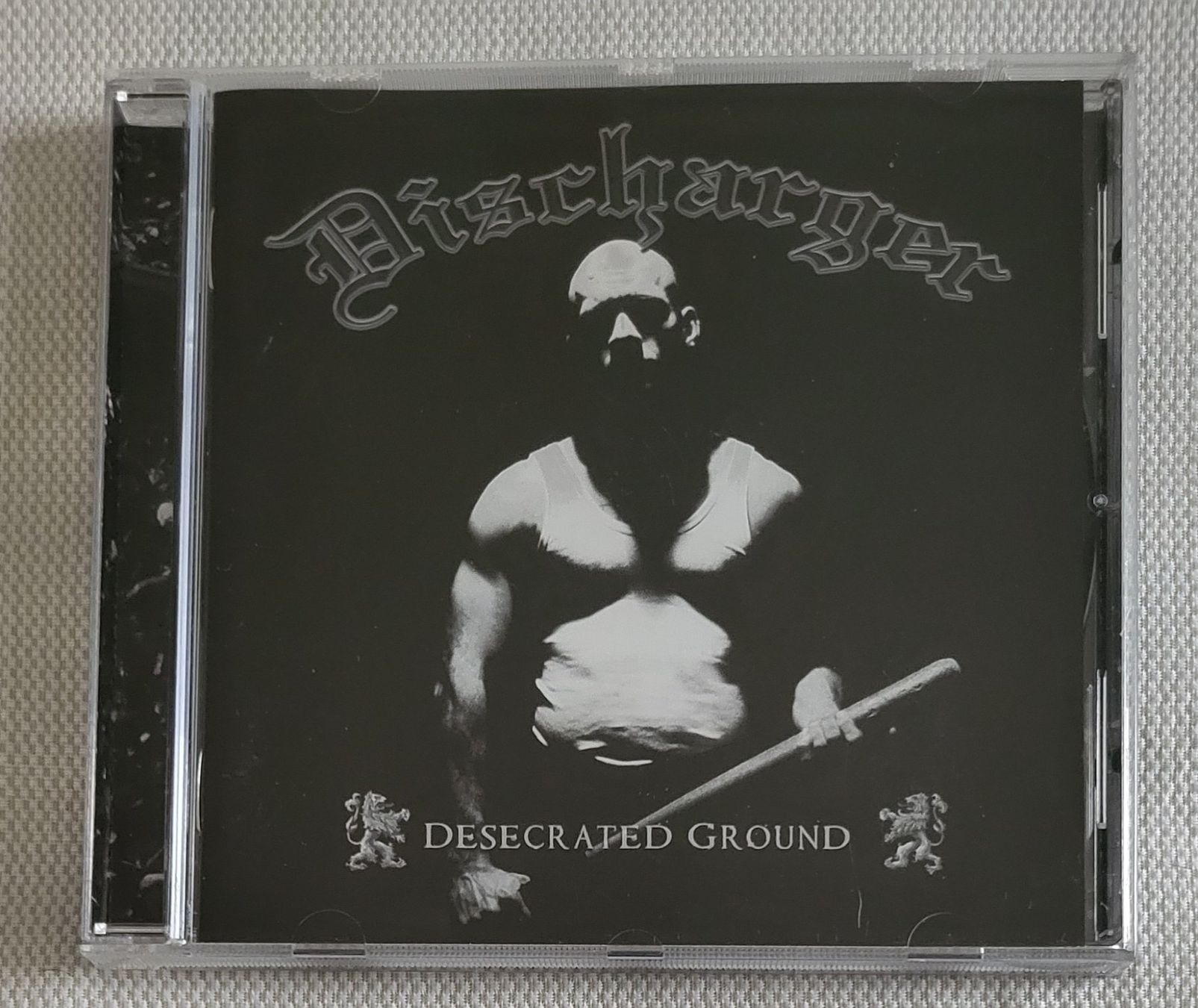 CDs: Discharger – Gebraucht aus Villars-sur-glane von Epsilonhike