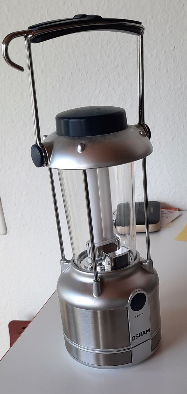 Lampes: Campinglampe OSRAM Energy Automatic gebraucht – D'occasion à BRUNNEN par Sole21 1