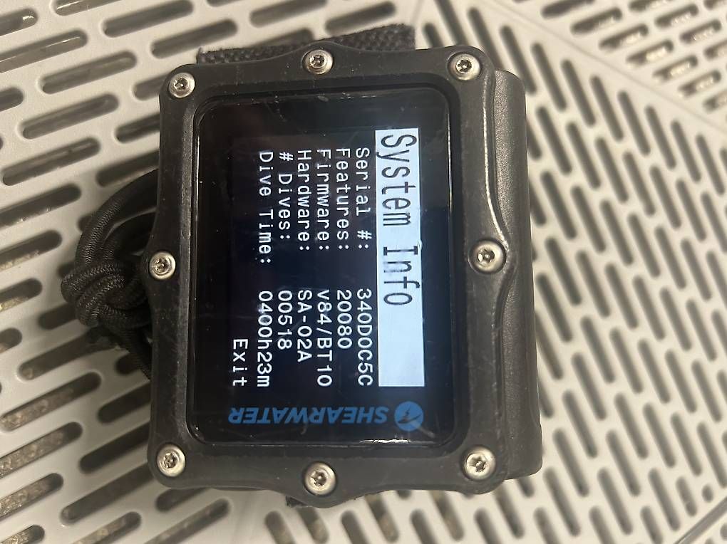 PCs: Shearwater Perdix – Gebraucht aus Montreux von Divinglife 1