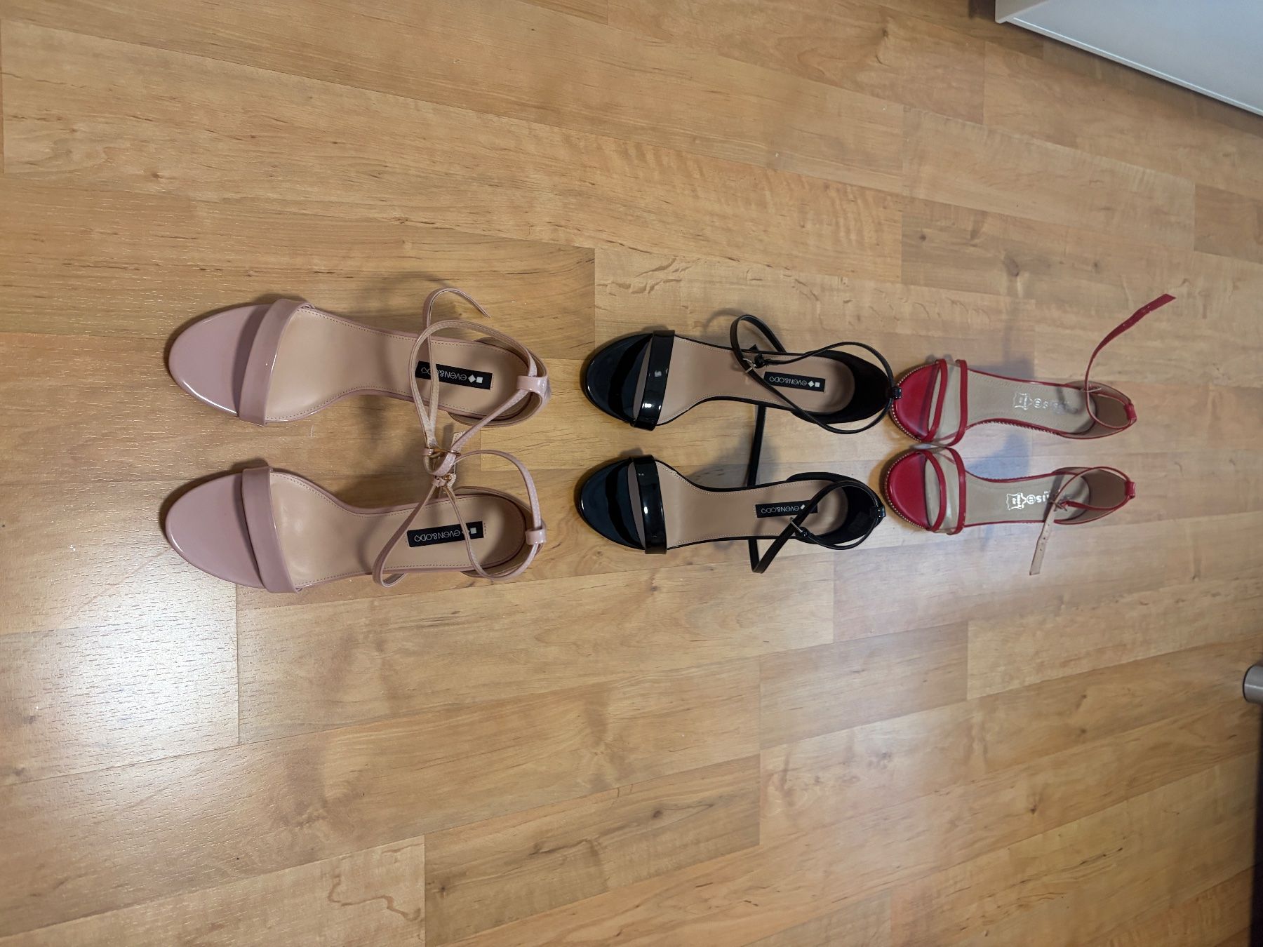 Scarpe da donna: 3er Pack high heels, size 41, new condition – Nuovo (secondo la descrizione) da Cham venduto da Silberstern82 3