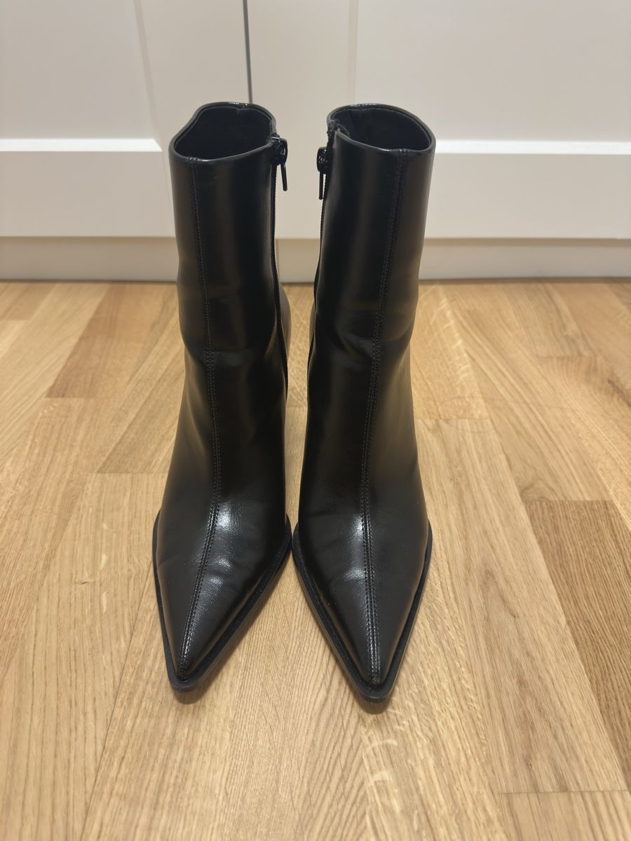 Pull&Bear Scarpe da donna: Pull&Bear High Heel Stifelette Schwarz – Usato da Wetzikon ZH venduto da Buesi_00 4