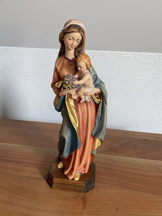 Heiligen Figur Maria mit Kind in Holz (Gebraucht) in Freienstein für ...