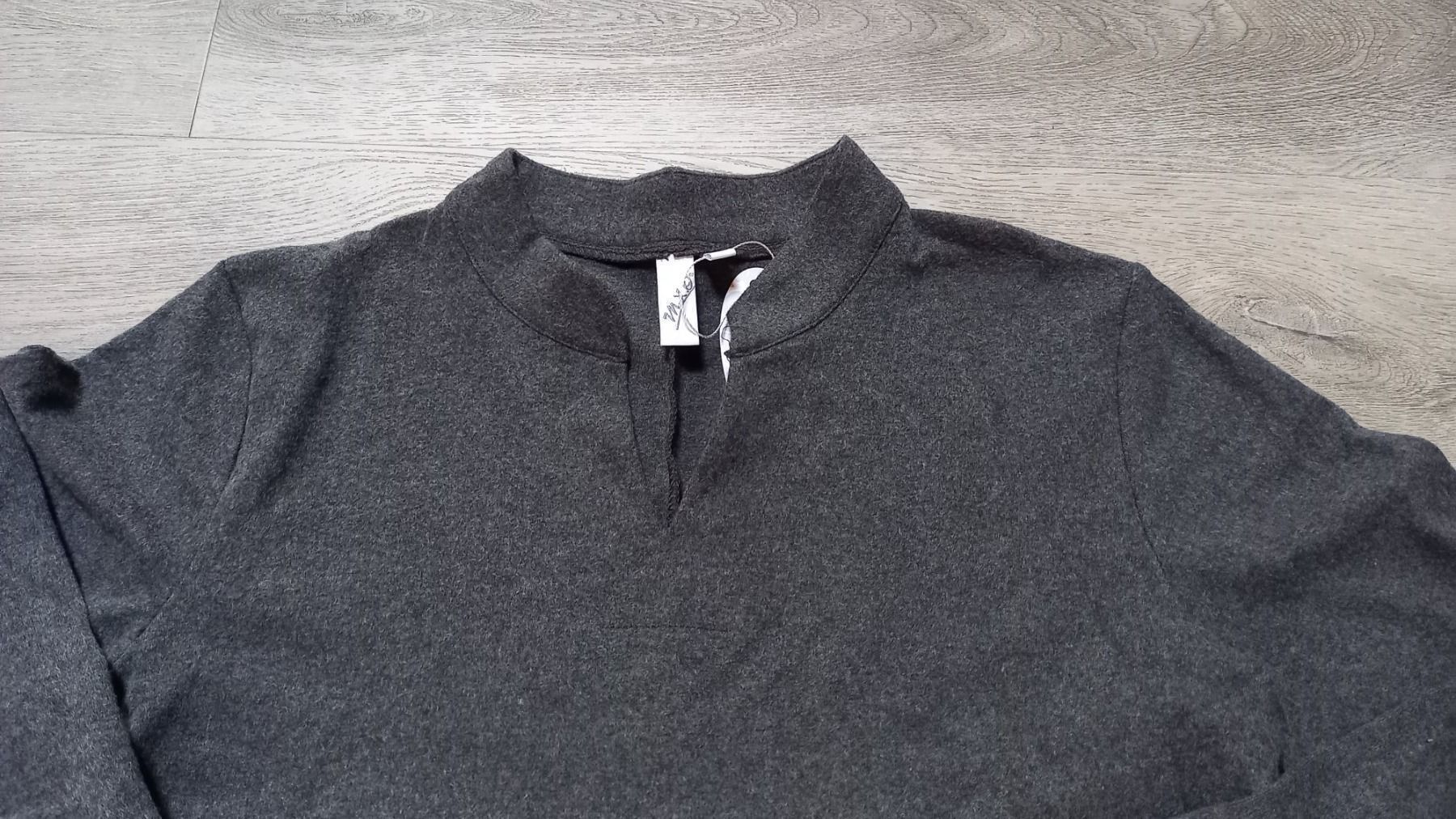 Maglioni & Felpe: Spezieller Pullover  Neu  L/XL – Nuovo (secondo la descrizione) da Bätterkinden venduto da Elefantenzoo 1