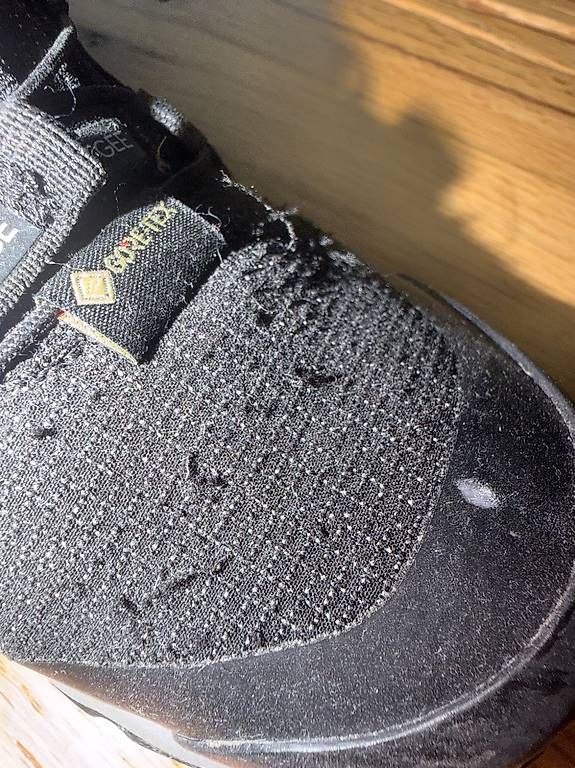 Chaussures garçon: Adidas Terrex Wanderschuh Gr.29 – D'occasion à Dulliken par Undercover 1