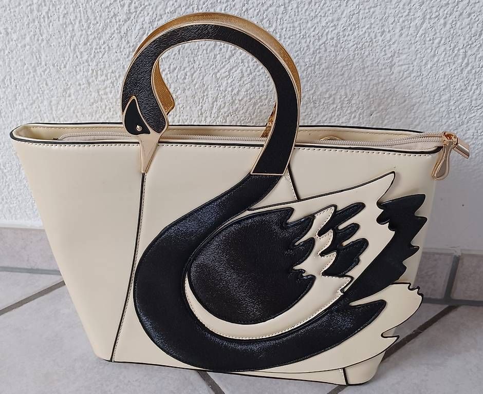 Borse da donna: Handtasche mit französischen Chic – Usato da Gunzgen venduto da Isicroft