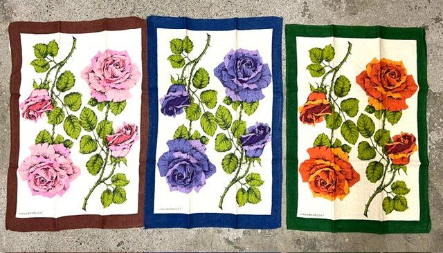 Strofinacci: 3 Küchentücher mit Rosen verschiedene Farben – Usato da Zürich venduto da gigimai67