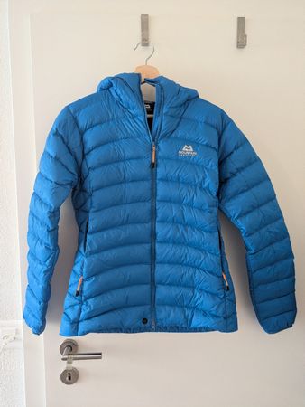 Daunenjacke Mountain Equipment Grösse S - blau 
