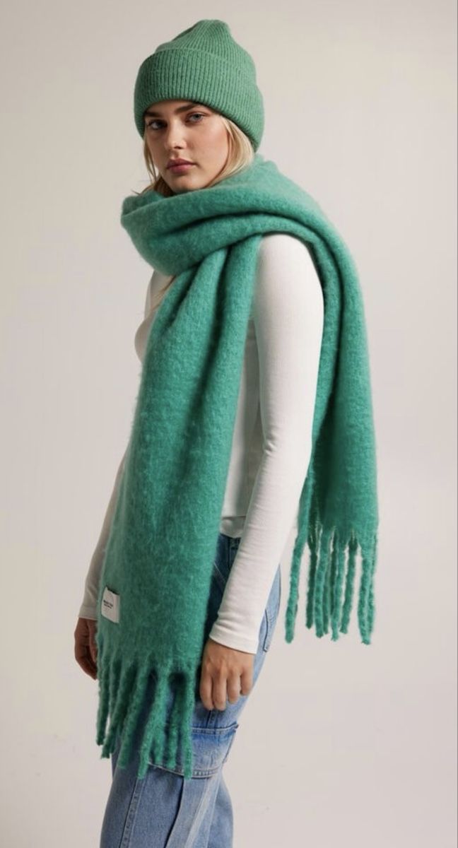 Foulard & Sciarpe: Schal America Today – Usato da Obfelden venduto da tan_9lj9