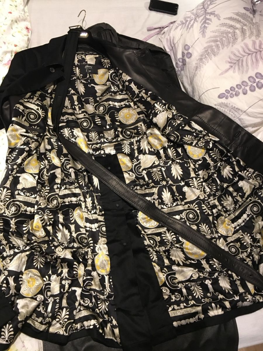 Brioni Cappotti: Brioni manteau noir cachemire – Nuovo (secondo la descrizione) da Carouge GE venduto da cytoplan 5