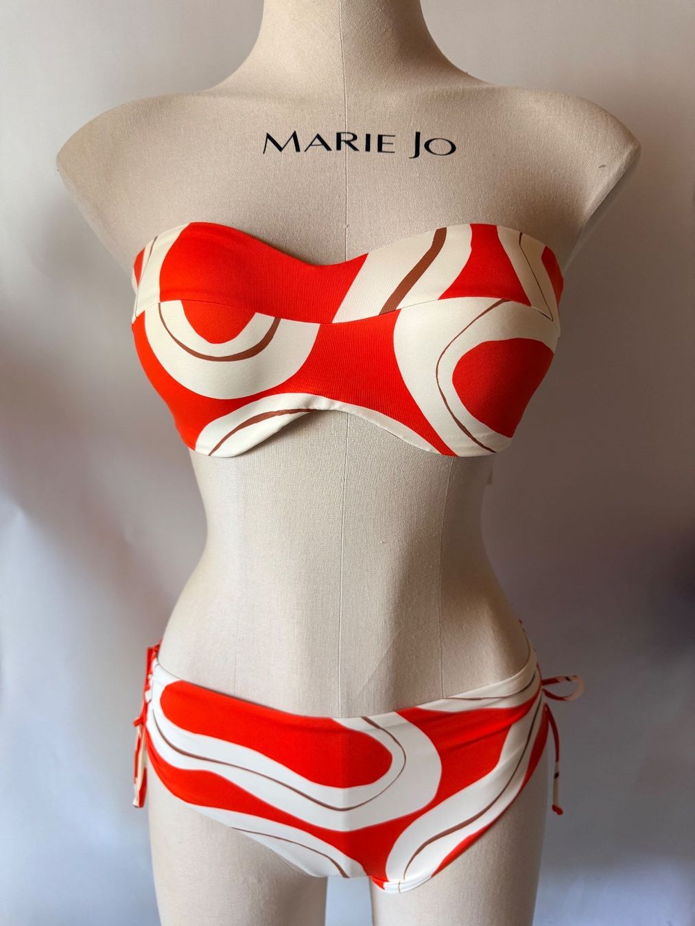 Triumph Badekleider & Bikinis: TRIUMPH, Bikini SUMMER ALLURE, Grösse 40B/40, Weiss/Orange – Neu und originalverpackt aus Rudolfstetten von gst_g7xl 1