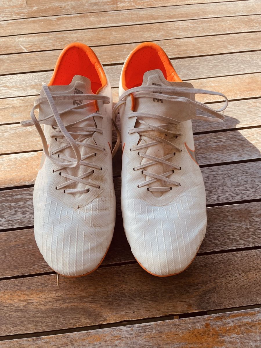 Nike Chaussures hommes: Noppenschuhe Nike Grösse 45 – D'occasion à Mühleberg par greda73 2