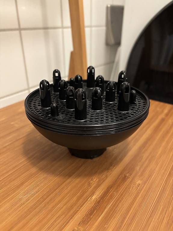 Asciugacapelli: Sèche-cheveux BRAUN – Usato da Fribourg venduto da Brosciuttofunghi 3