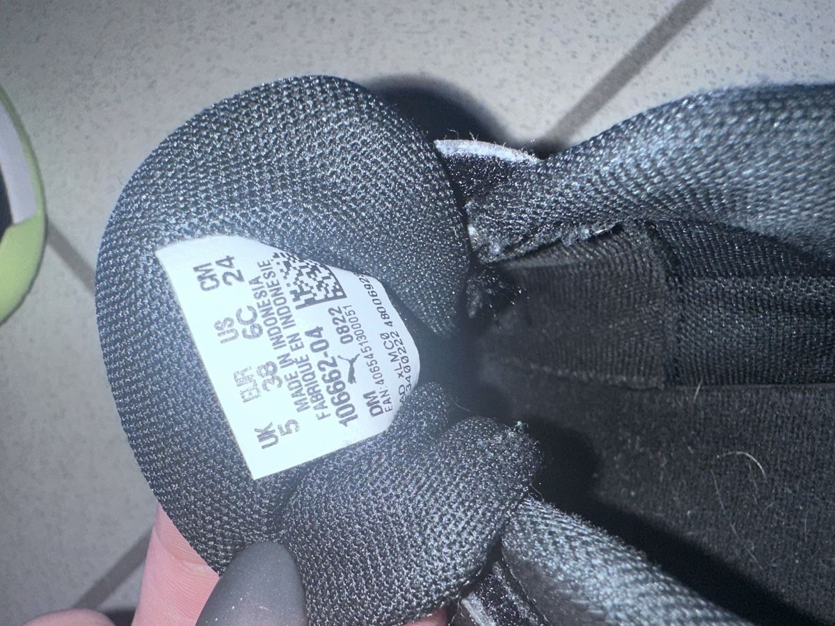 Puma Schuhe für Jungen: Puma Turnschuhe Gr. 38 – Gebraucht aus Buus von 2019dp 5