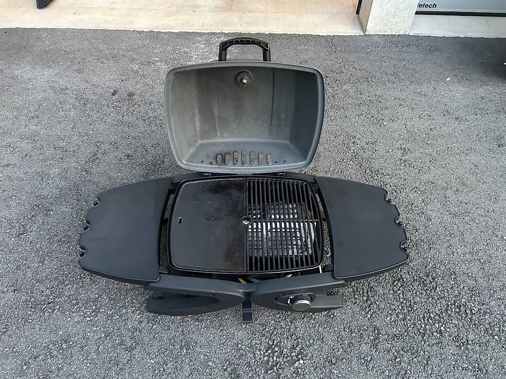 Griglie: Grill simil Weber – Usato da novazzano venduto da _bernasconii 2