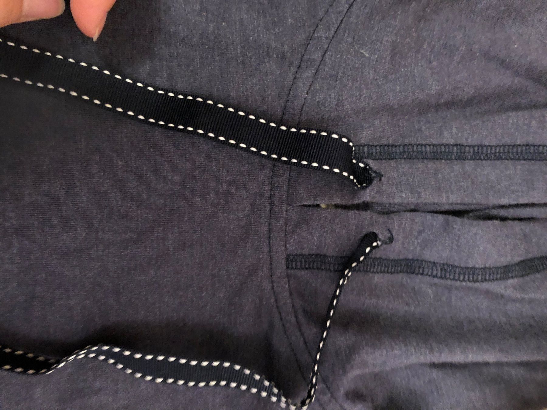 Pulls & Sweat-shirts: Pullover Grösse S – D'occasion à Lupsingen par sta_wgg5 2