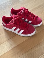 Sneakers adidas rot